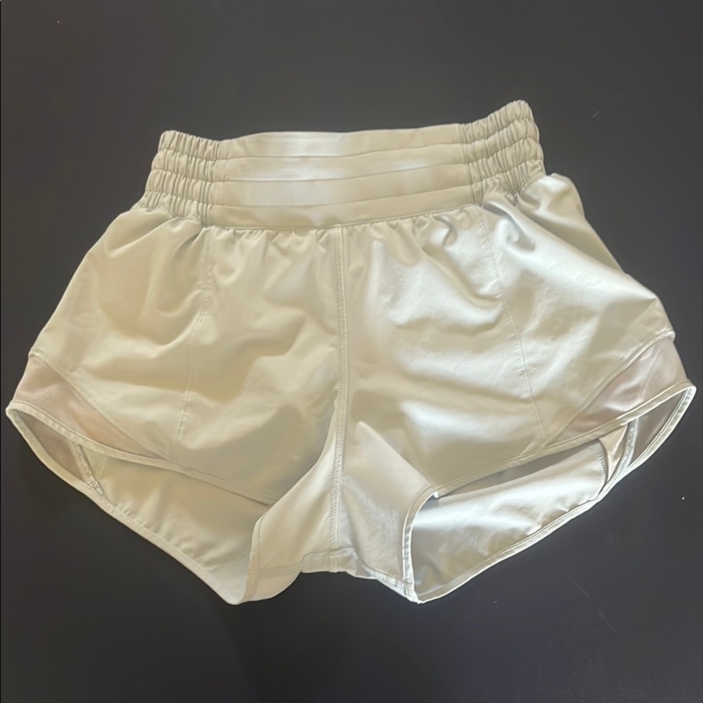 Lululemon Hotty Hots high rise 2.5 length
